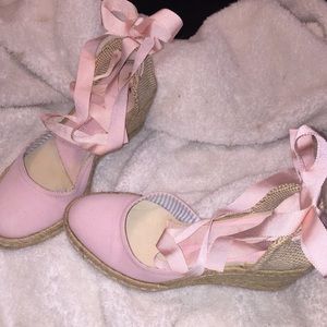 Tommy Hilfiger Tia Espadrilles in Pink.